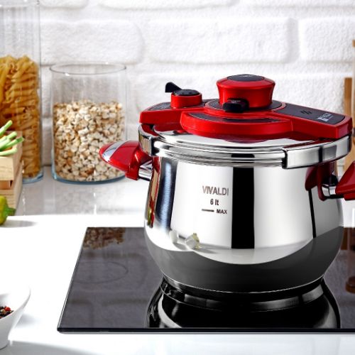 AUTOMATIC COVER PRESSURE COOKER