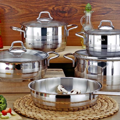 COOKWARE SET