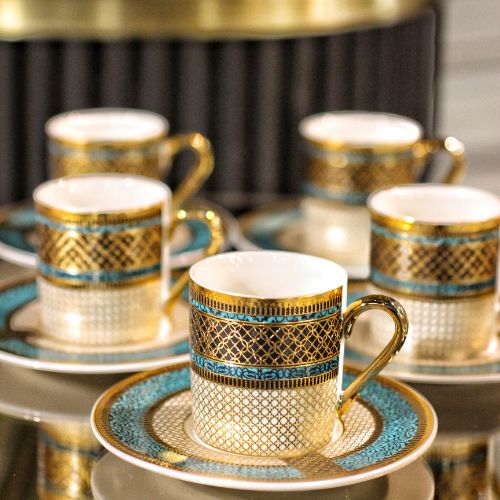 Porcelain cup and saucers