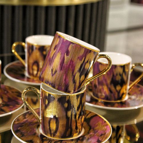 Porcelain cup and saucers