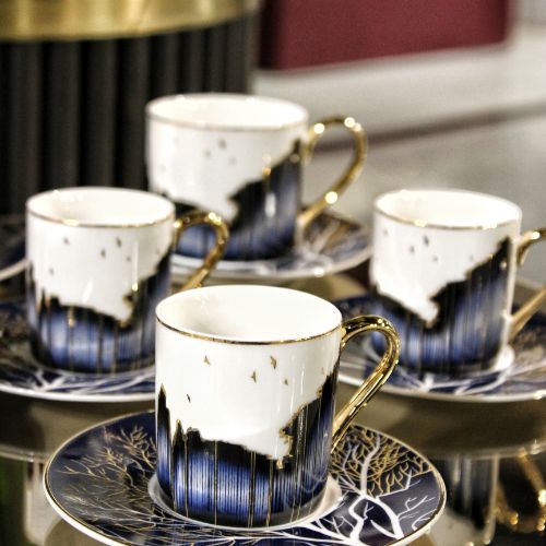 Porcelain cup and saucers