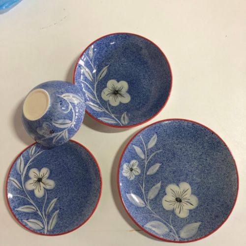 Desenli Yemek Tabakları