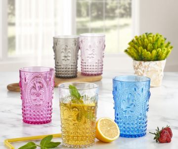 Acrylic cups and thumblers