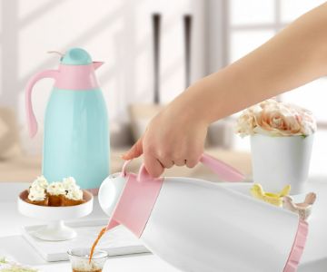 1.3LT PLASTIC VACUUM FLASK WITH GLASS LINER