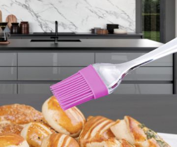 SILICONE BRUSH