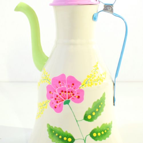 TRADITIONAL CANISTER