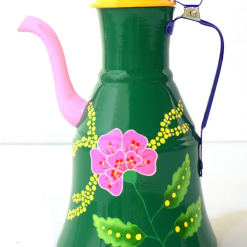 TRADITIONAL CANISTER